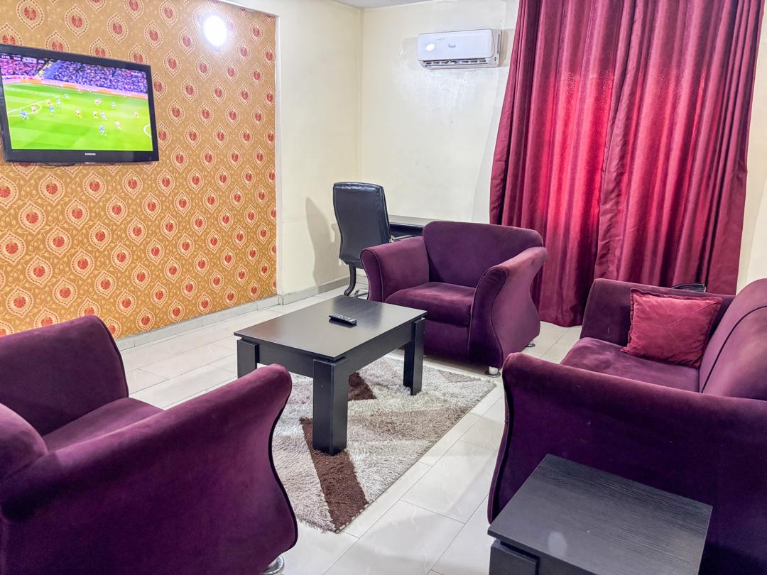 Suite Living Room
